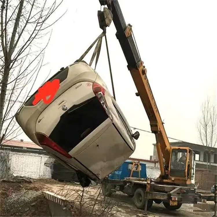 凤山吊车救援小汽车怎么吊